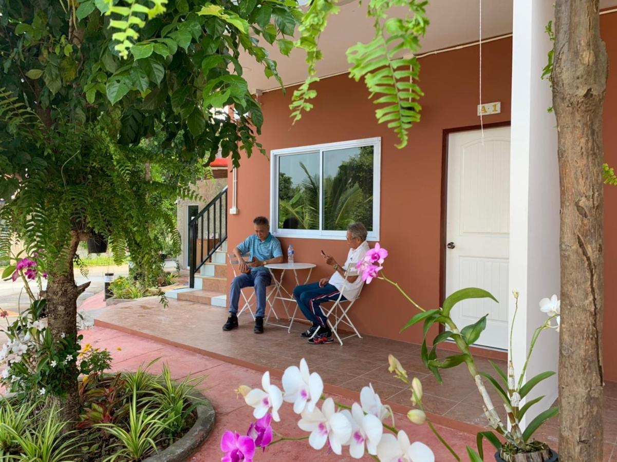 Pantip Boutique Hotel Lamphun Exterior photo